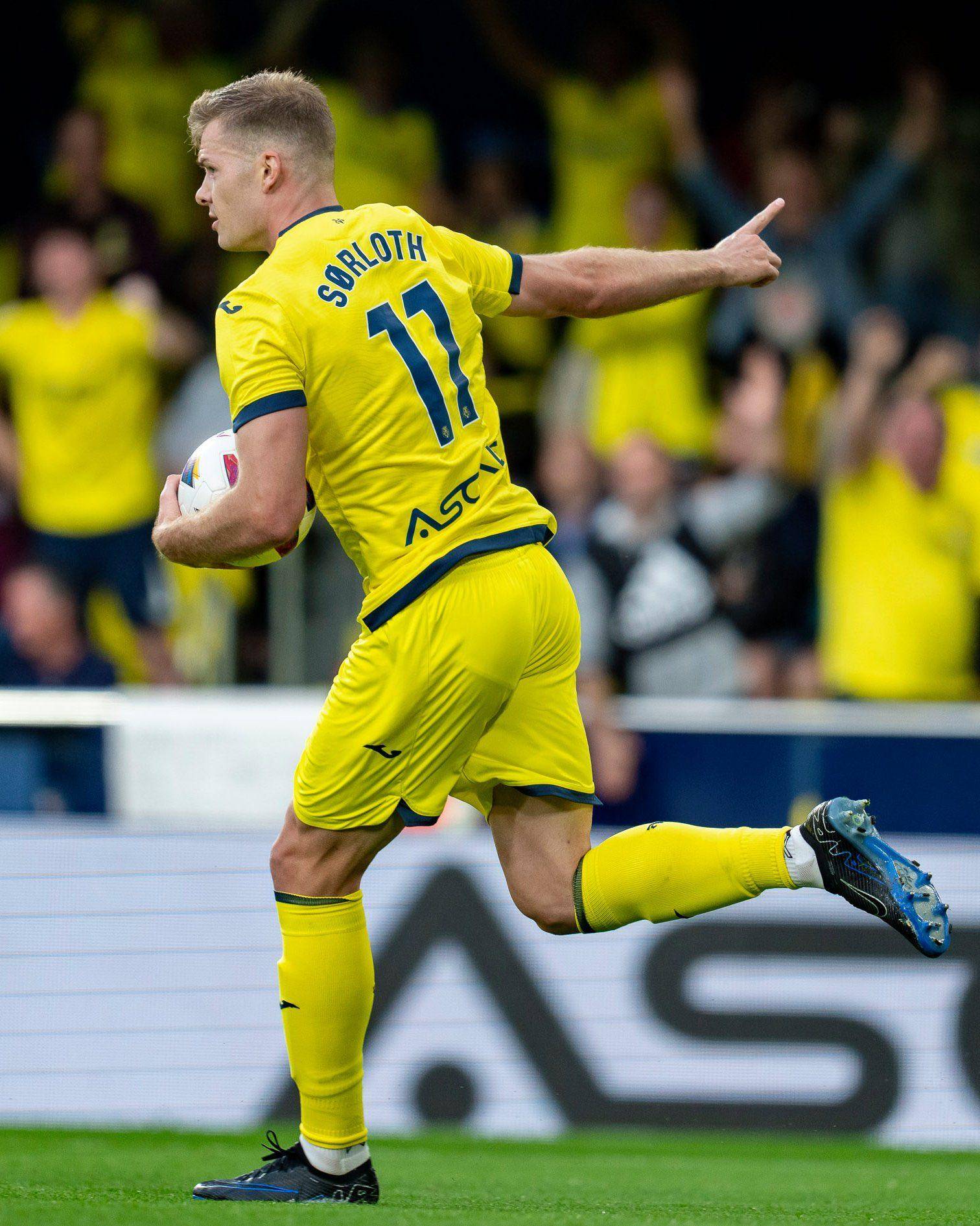 赛后比利亚雷亚尔备战足总杯;伤情更新细节曝光;引发热议;更衣室氛围转暖的简单介绍 赛后比利亚雷亚尔备战足总杯;伤情更新细节曝光;引发热议;更衣室氛围转暖的简单介绍